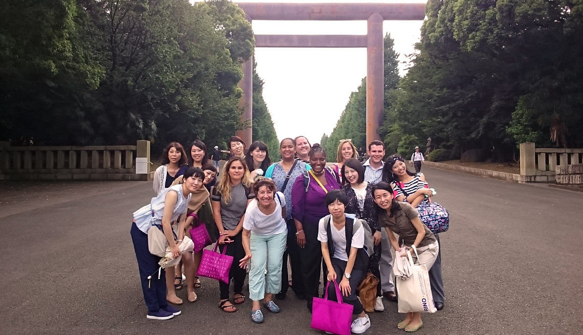 Carol Dahir with NYIT and Ochanomizu University students in Tokyo, Japan.