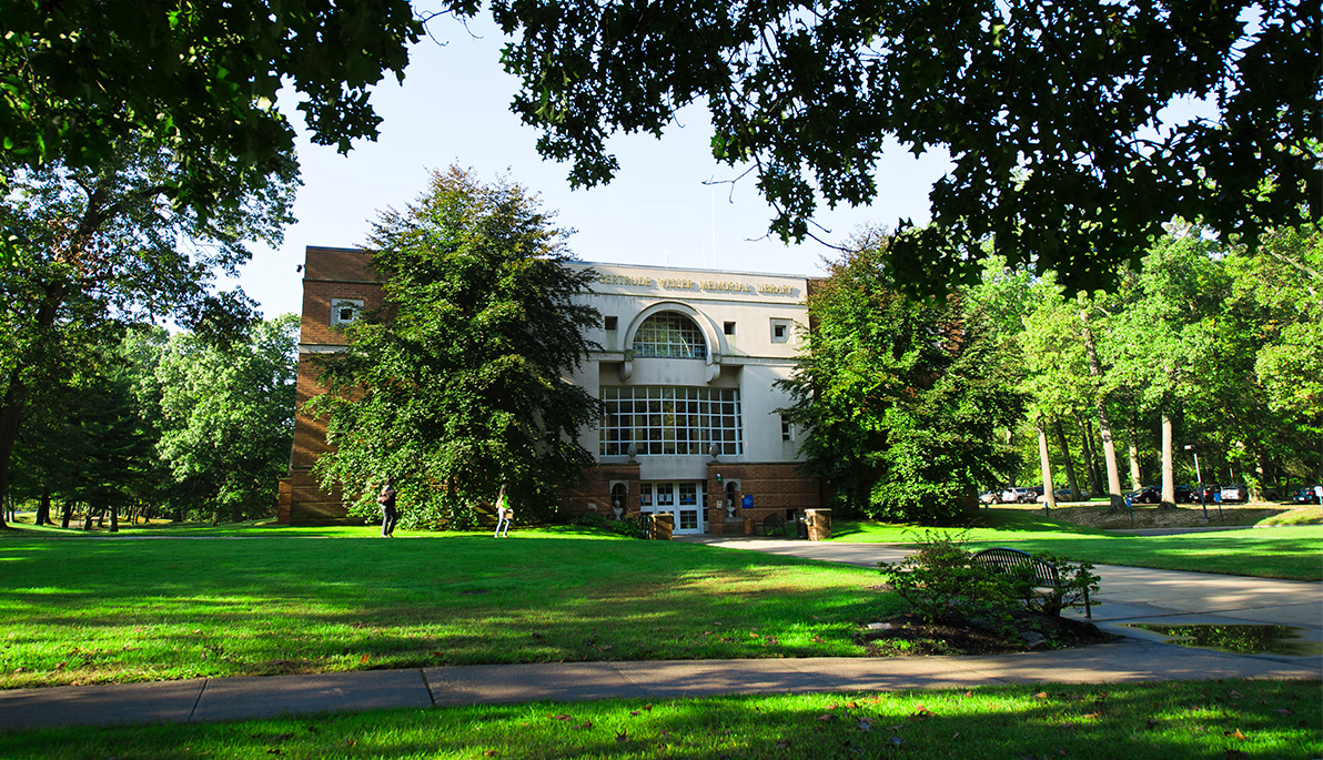 Wisser Library at the New York Institute of Technology Long Island campus.