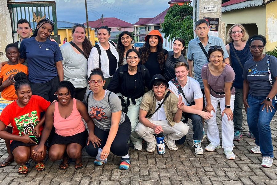 Group of students in Ghana