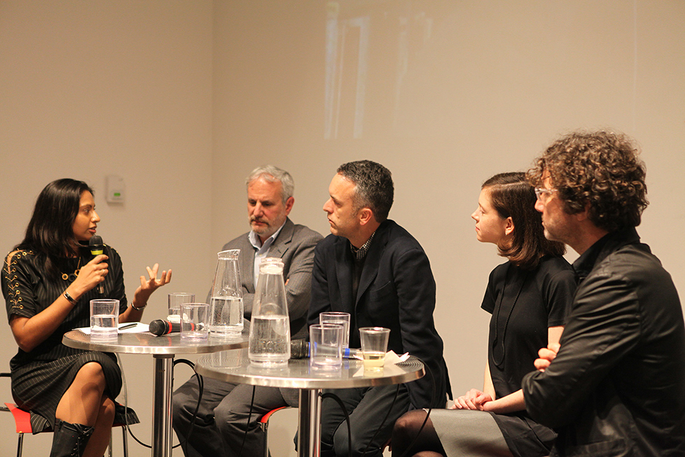 AIA Displacements Moderator