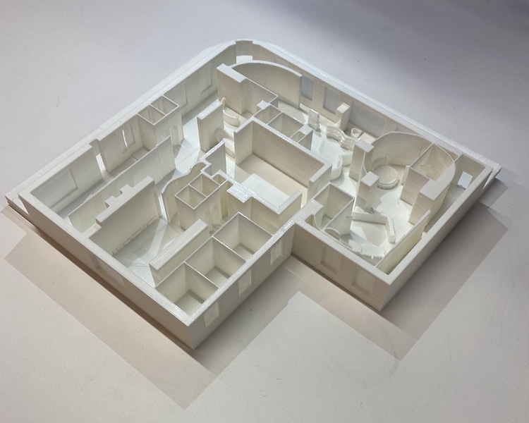 Student: Rui Chen Professor: Adefope Adegboyega