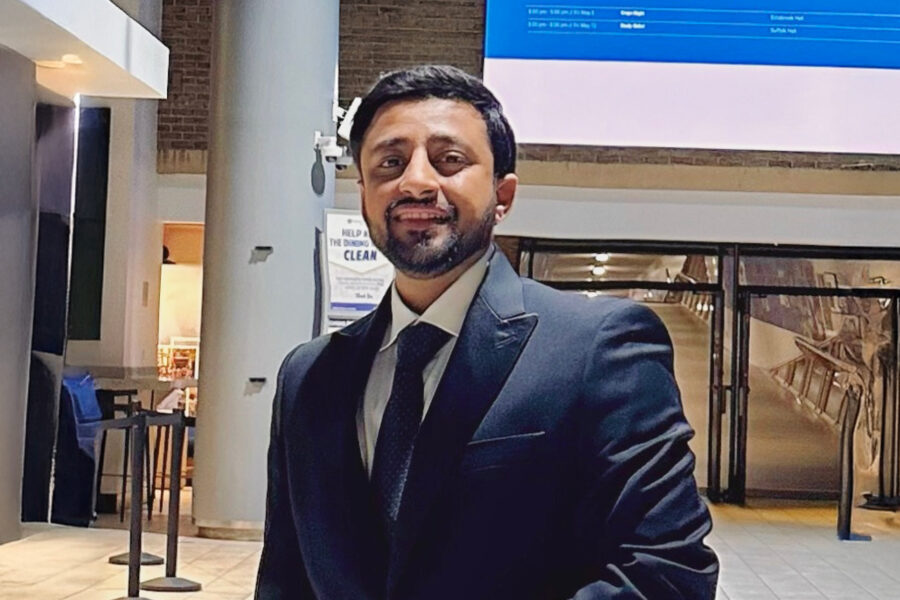 Portrait of Nihar Gediya