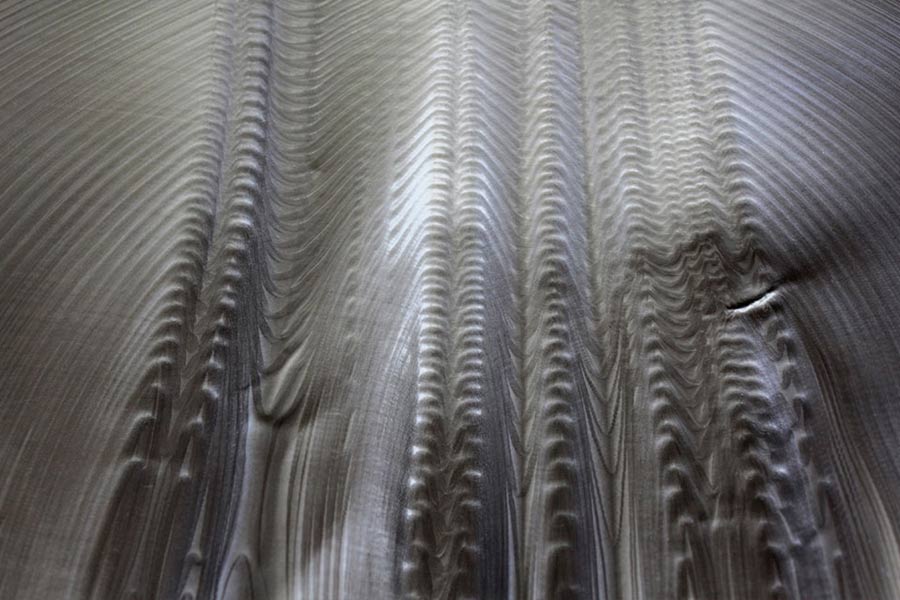 Grainy waves repeating