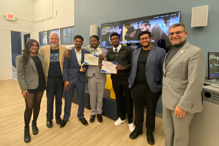 Students with faculty and judges