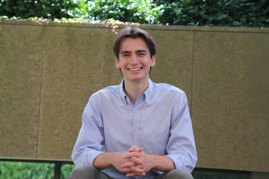 Portrait of Noah Hoonhout