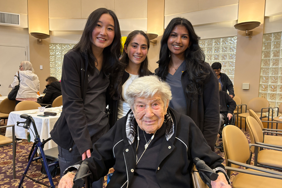 NYITCOM students with assisted living resident