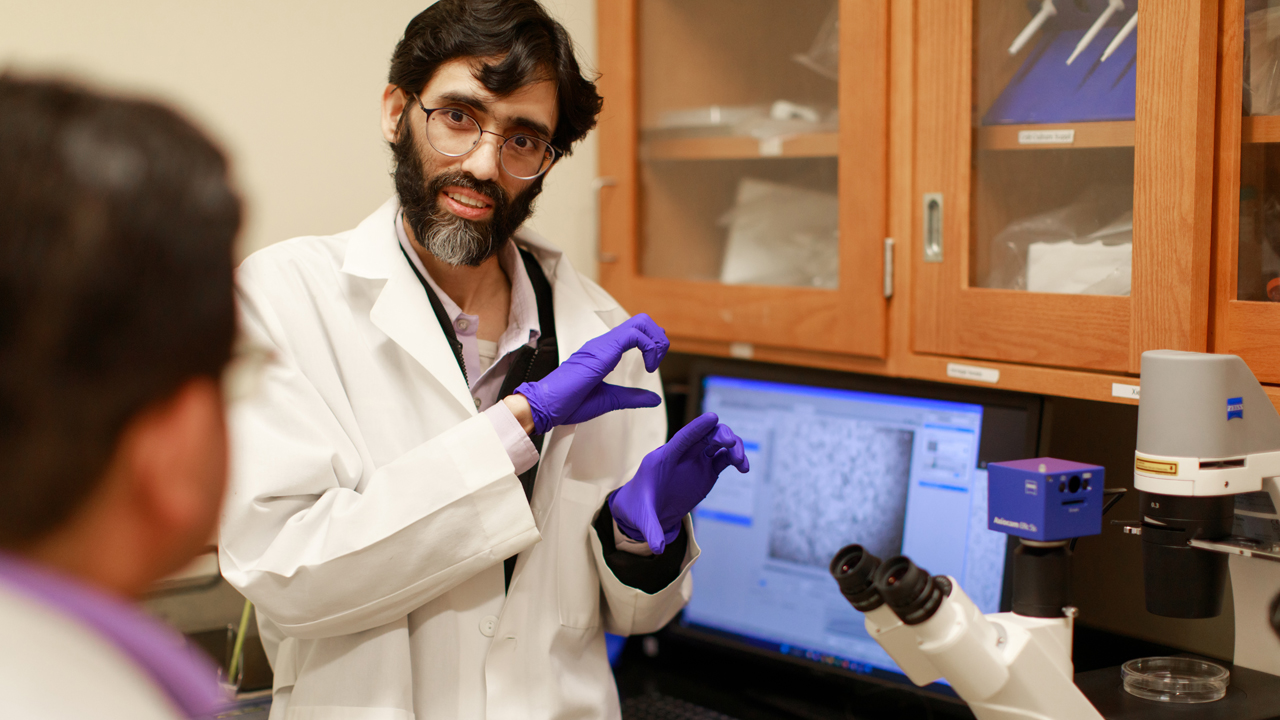 Viswanathan Rajagopalan in a lab