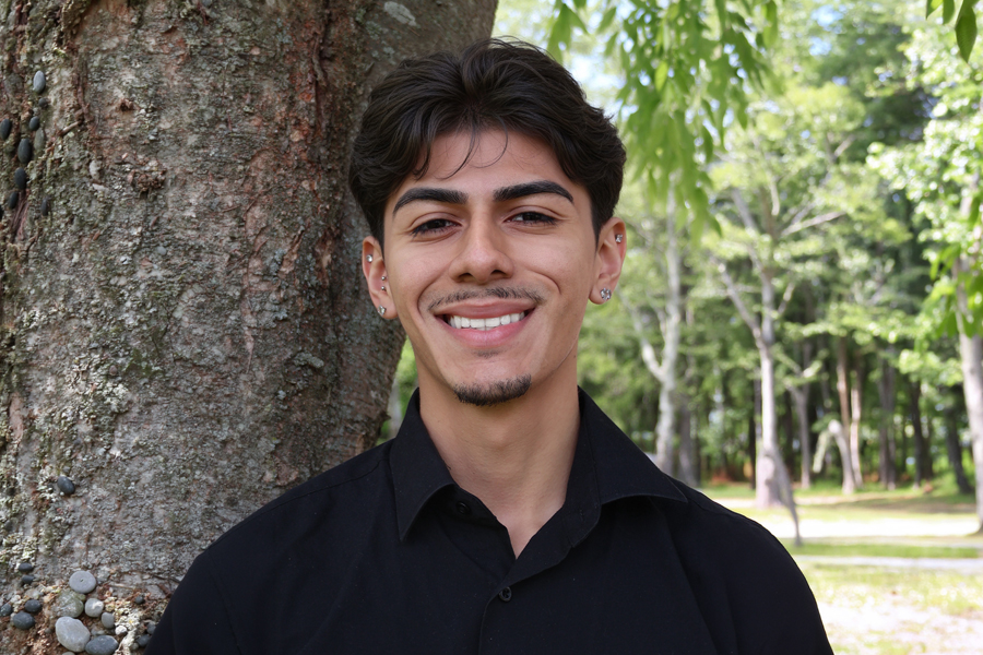Portrait of Brandon Vasquez